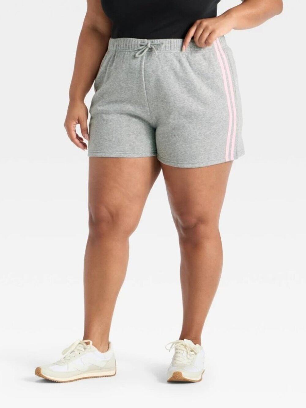 Women's Striped Graphic Shorts - Light Gray 3X